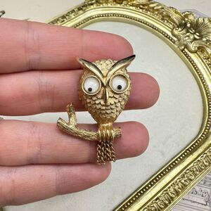 Vintage Avon Google Eye Googly Eye Owl Pin Brooch